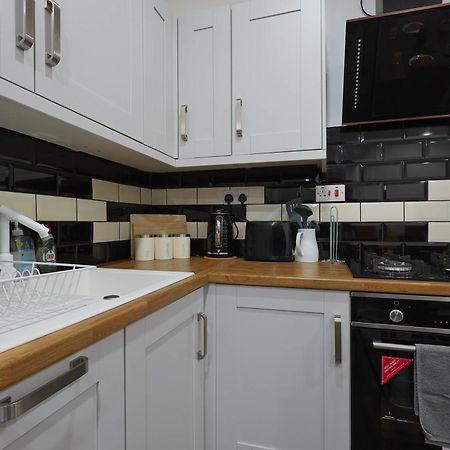 Stylish Apartment In City Centre - Walk Everywhere Cardiff Exterior foto